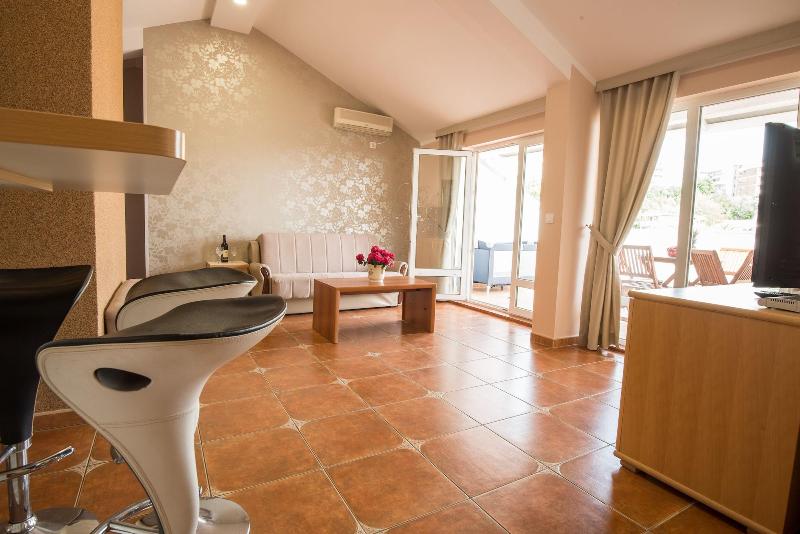 Apartments Sofija image