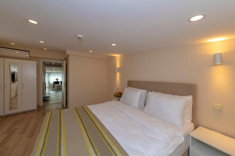 Feri Suites image