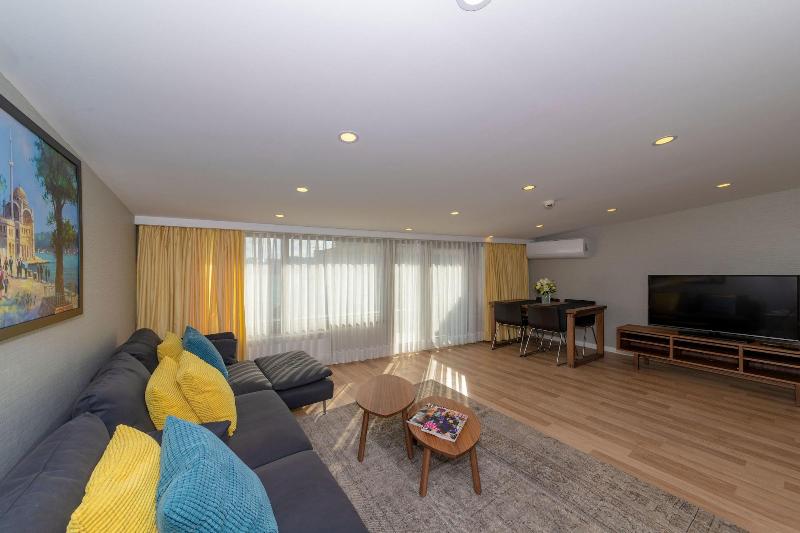 Feri Suites image