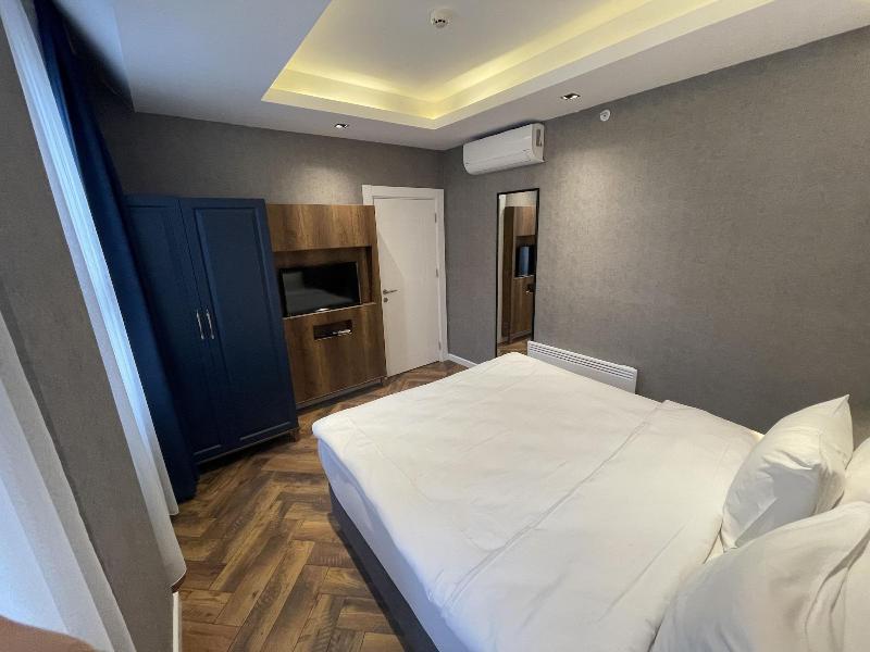 Feri Suites image