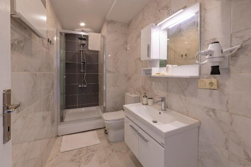 Feri Suites image