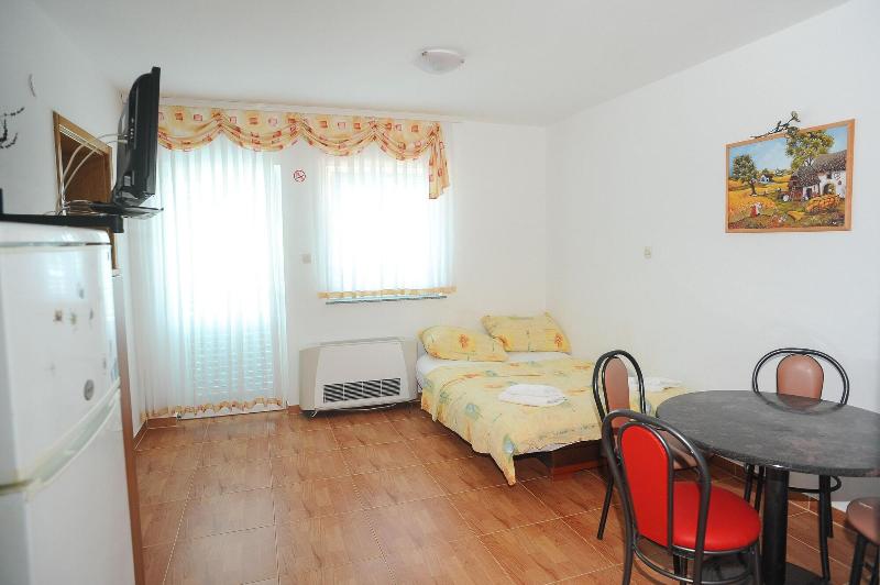Vila Caska image