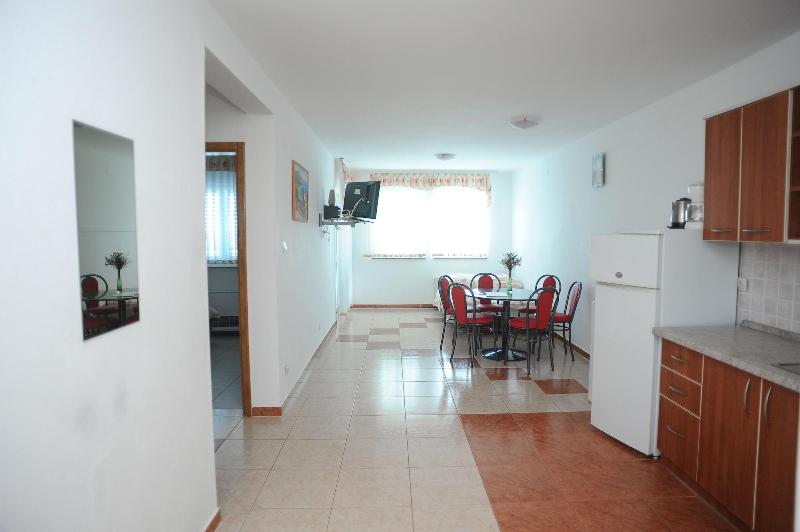 Vila Caska image