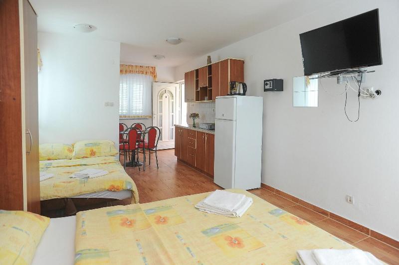 Vila Caska image