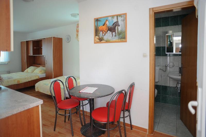Vila Caska image