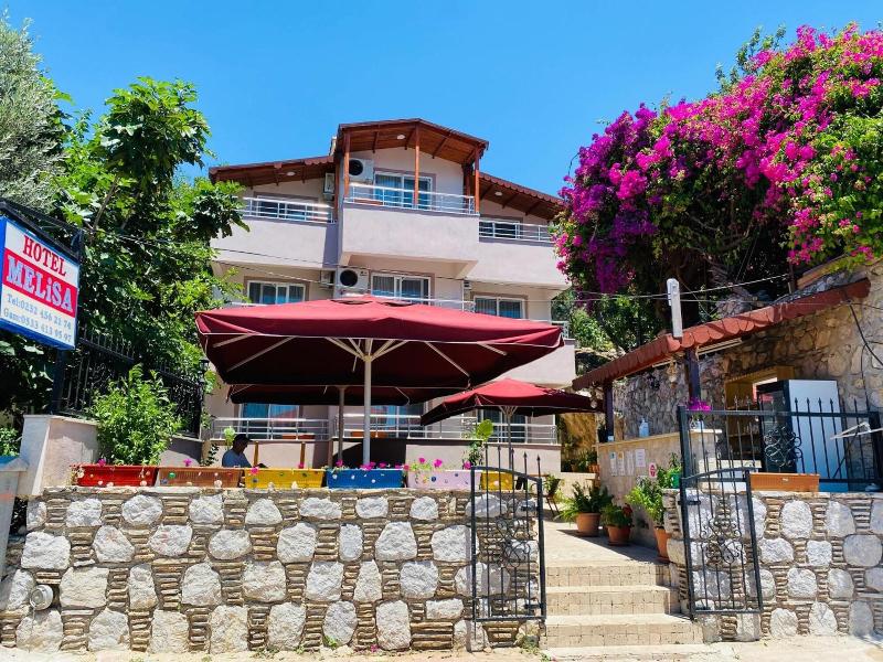Hotel Melisa — exterior view