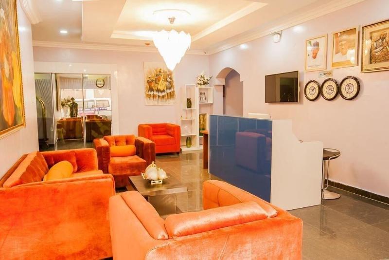 Inti's Royal Suite image
