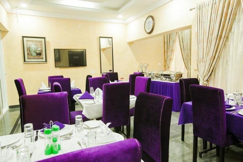 Inti's Royal Suite image