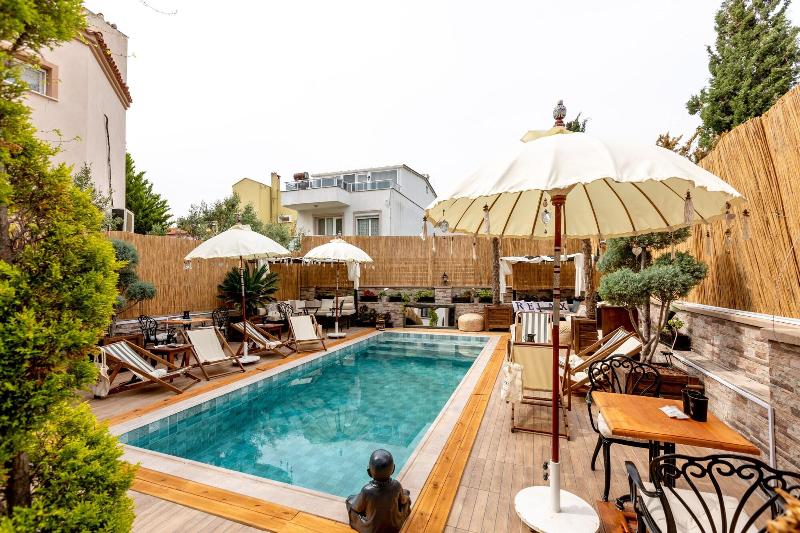 Parna Hotel image