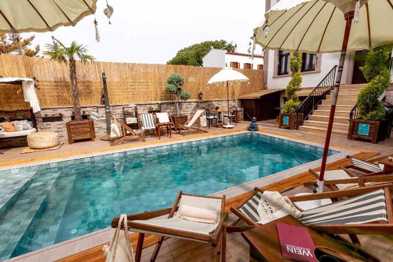 Parna Hotel image