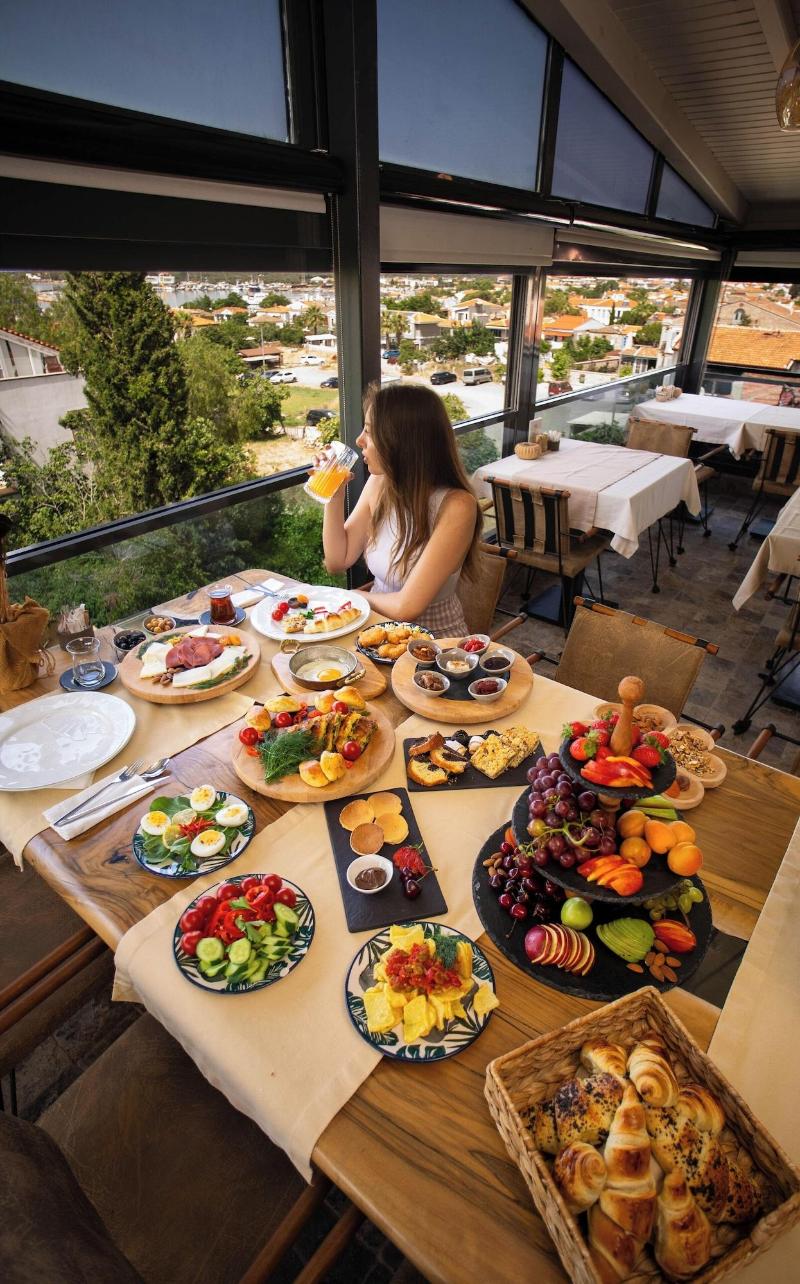 Parna Hotel image
