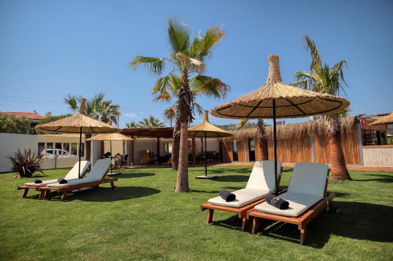 Parna Hotel image