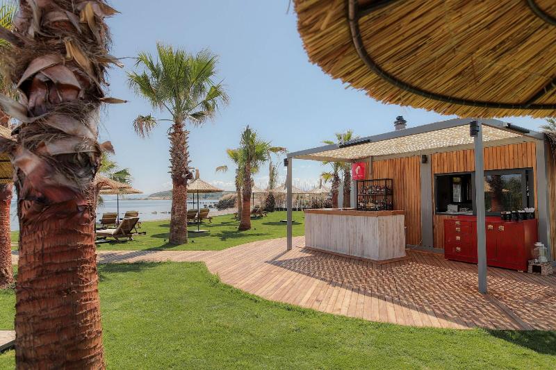 Parna Hotel image