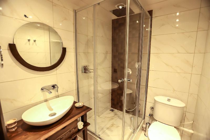 Parna Hotel image