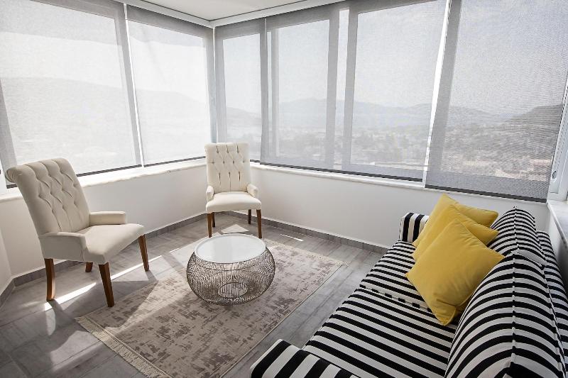 The Flag Suites image