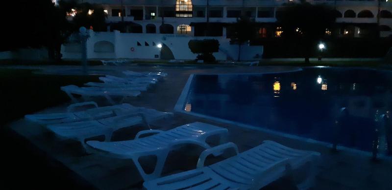 Jeannies Oura Estrela Apartamentos image