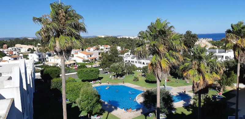 Jeannies Oura Estrela Apartamentos image