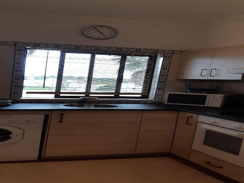 Jeannies Oura Estrela Apartamentos image