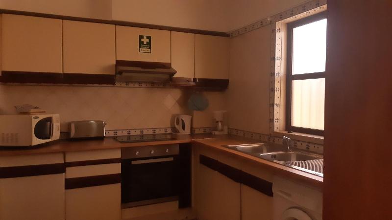 Jeannies Oura Estrela Apartamentos image