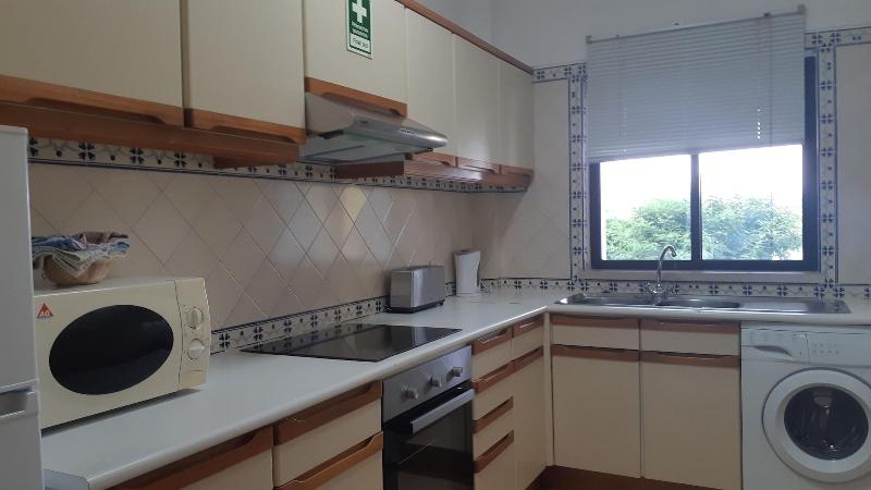 Jeannies Oura Estrela Apartamentos image