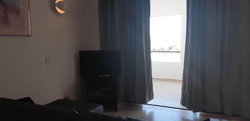 Jeannies Oura Estrela Apartamentos image