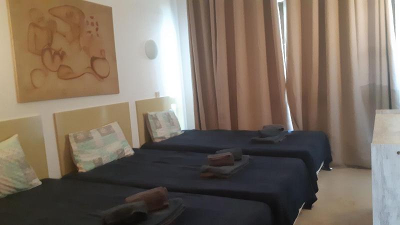 Jeannies Oura Estrela Apartamentos image