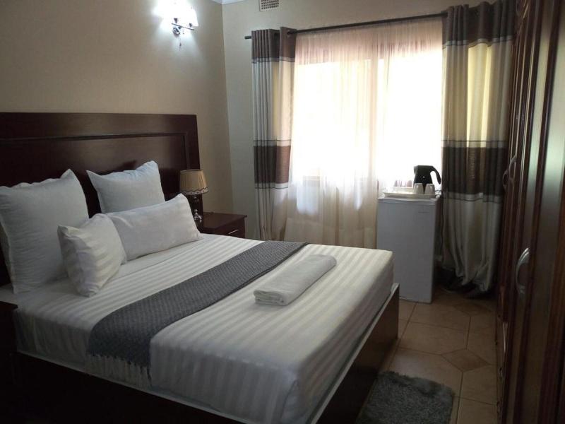Zenith  Lodge image