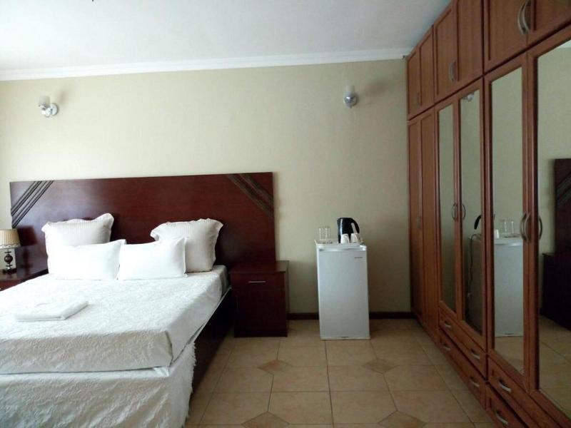 Zenith  Lodge image