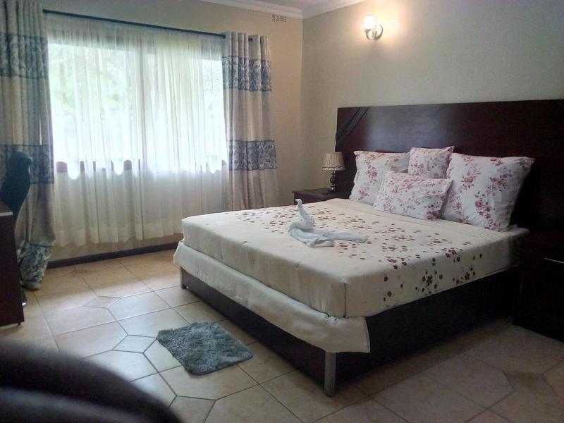 Zenith  Lodge image