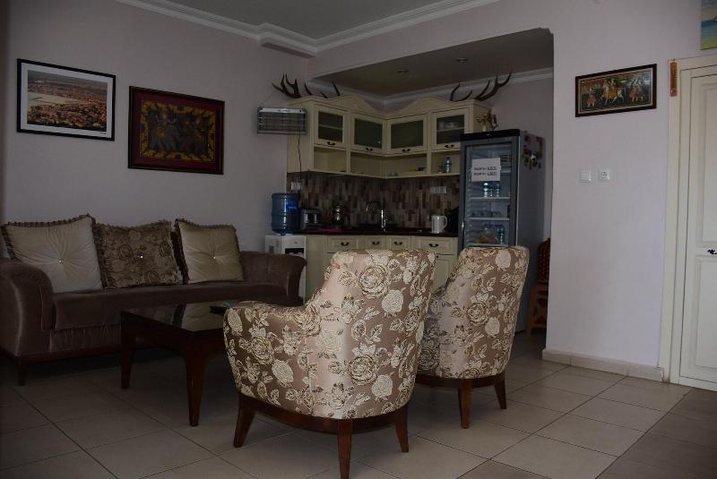 Burhaniye Merkez Otel image