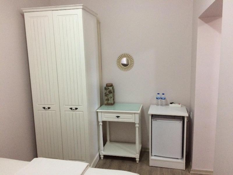 Burhaniye Merkez Otel image