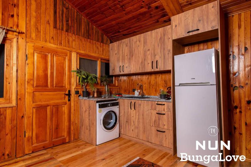 Bungalowsky — photo 139