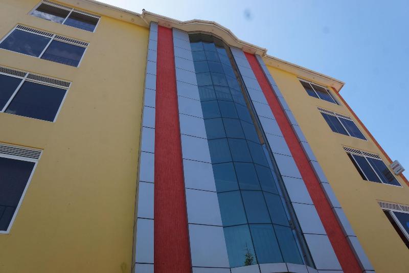 Oasis Top Hotel image