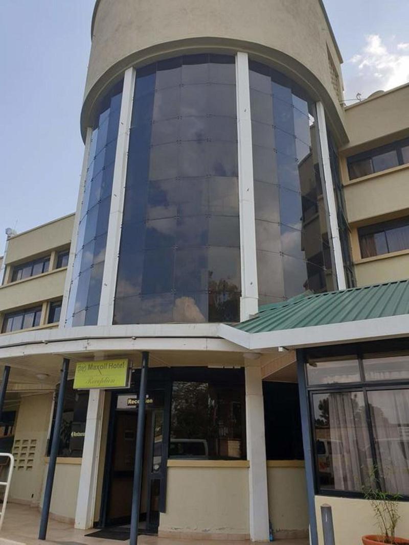 Maxoil Hotel image