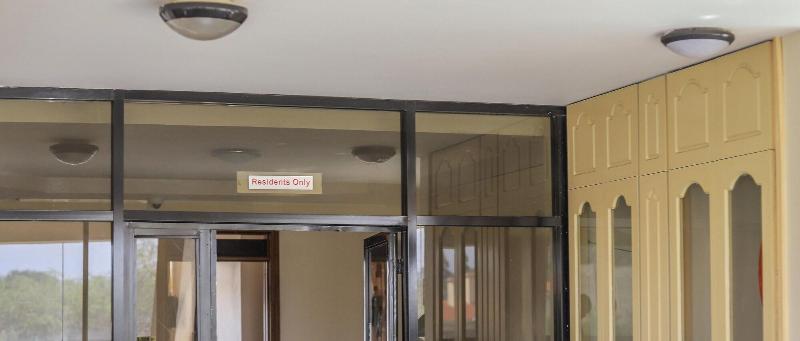 Maxoil Hotel image