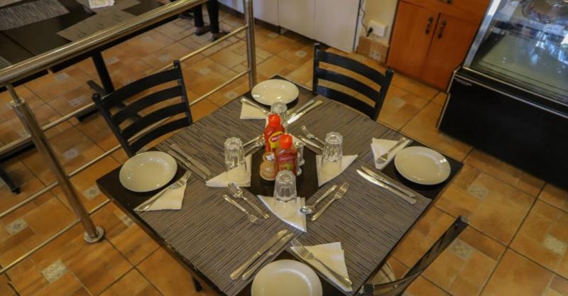 Maxoil Hotel image
