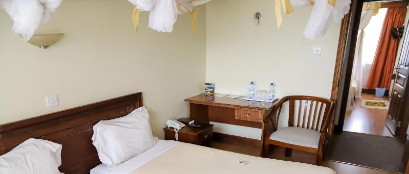 Maxoil Hotel image