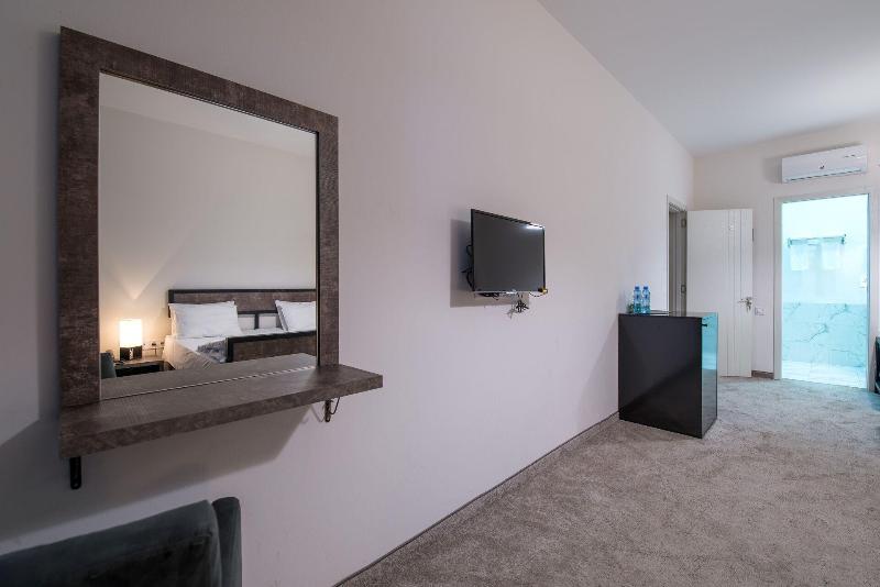 Hotel Opinion image