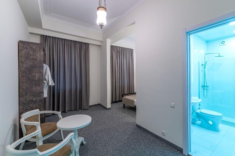 Hotel Opinion image
