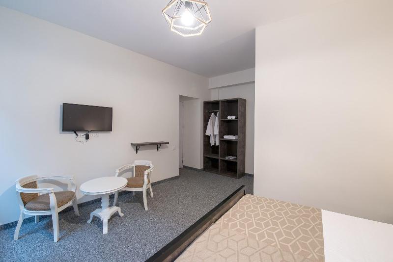 Hotel Opinion image