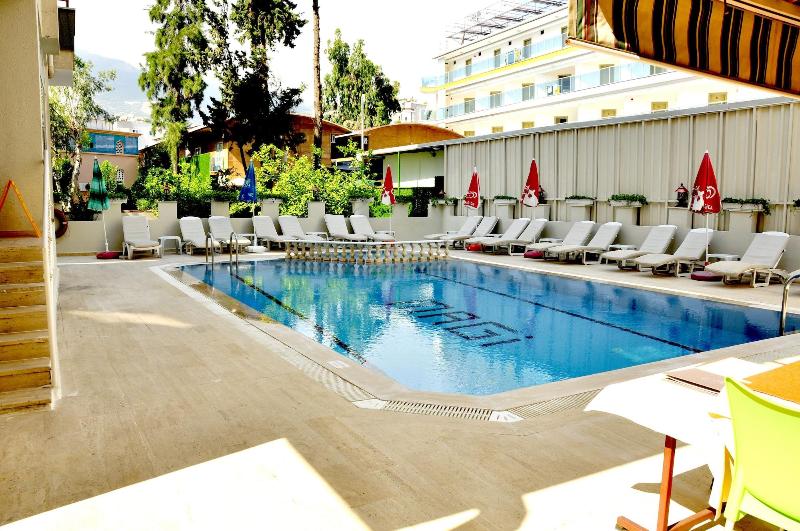 Magi Apart Hotel image