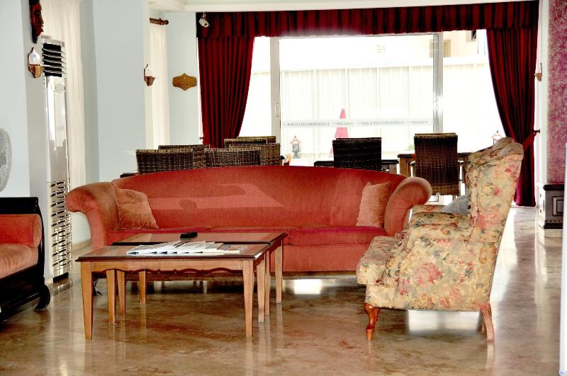 Magi Apart Hotel image