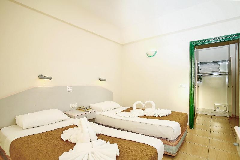 Magi Apart Hotel image