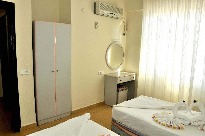 Magi Apart Hotel image