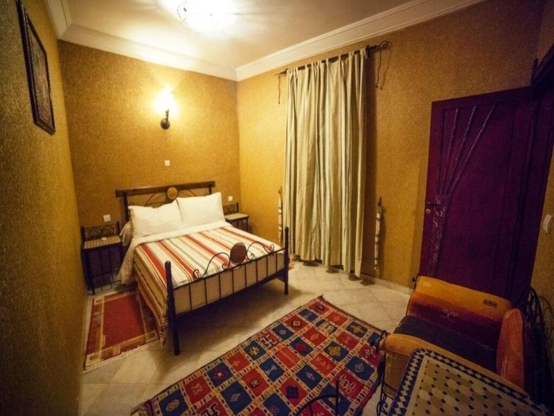 Hotel Salama 5