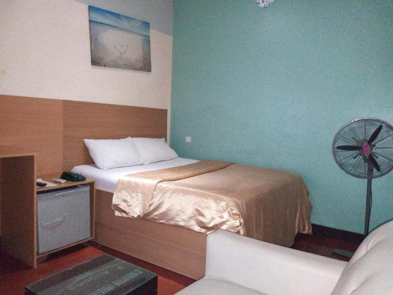 Suncity Hotel image