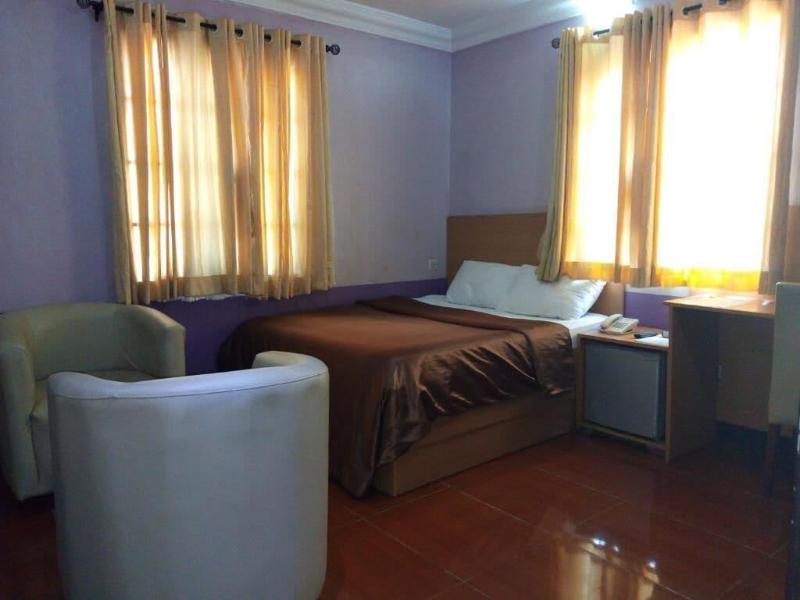 Suncity Hotel image