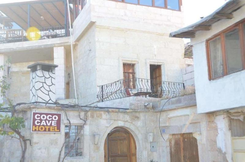 Coco Cave Hotel image