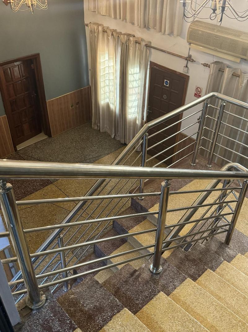 Larosa Executive Guest House image