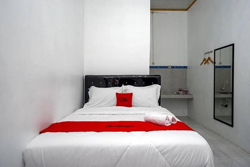Reddoorz Near Universitas Semarang 2 image